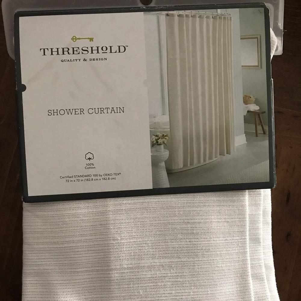 Shower curtain 🚿